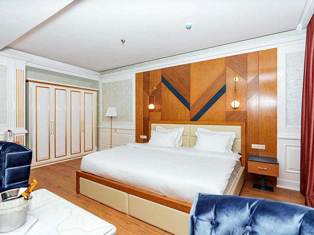 Номер «Роял»